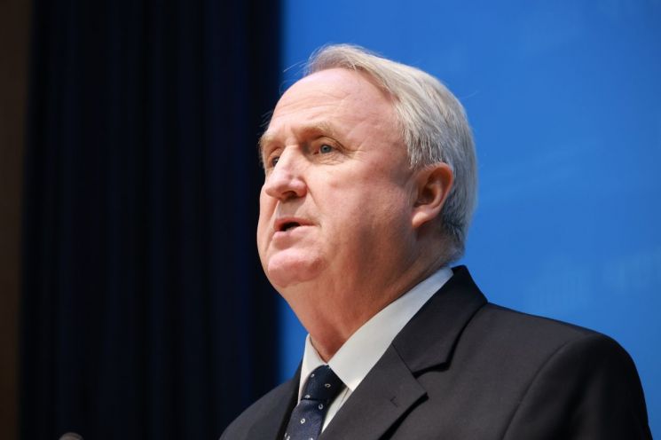 국민의힘 인요한 의원직 사퇴 선언…"희생 없이 변화 없어"