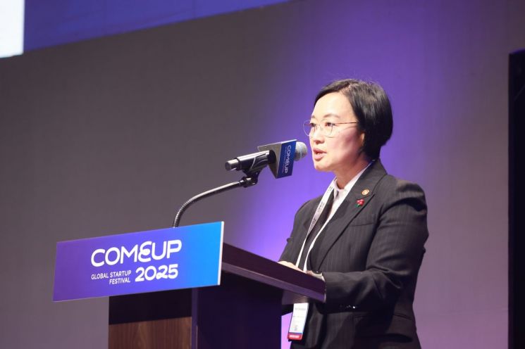 중기부·창진원, 2025 창업기획자 성장 서밋 개최 - 뉴스 썸네일 이미지