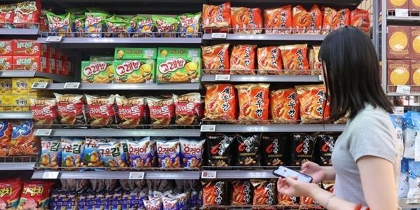 "초코파이 아니네"…올해 한국인 '최애 과자'는 "손이 가요"