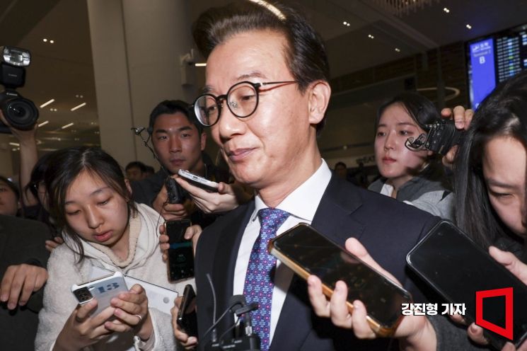 [포토] 전재수 장관, '묵묵부답'