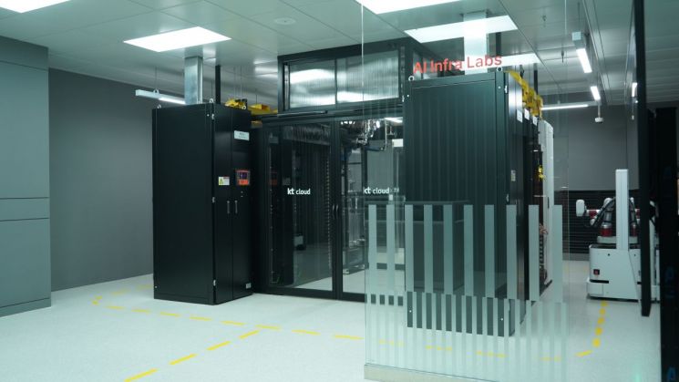 KT클라우드의 AI 이노베이션 센터에 구현된 AI 인프라 랩. KT클라우드 제공