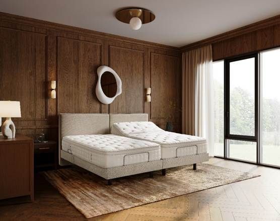 신세계까사의 프리미엄 수면 브랜드 마테라소가 첫 모션 베드 '르 무브'와 비건 폼 매트리스 '오아시스' 컬렉션을 출시했다. 신세계까사