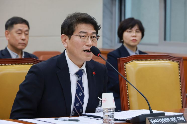 류신환 방송미디어통신위원장 직무대행 연합뉴스