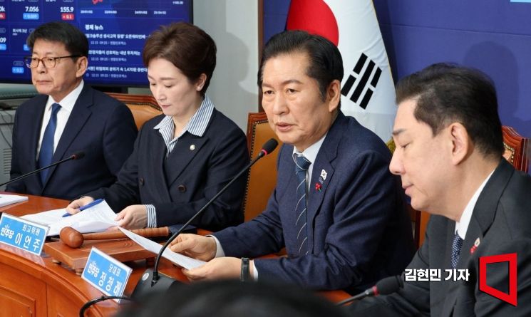 [포토] 정청래 “추경호·박성재 등 구속영장 기각, 납득 어려워”