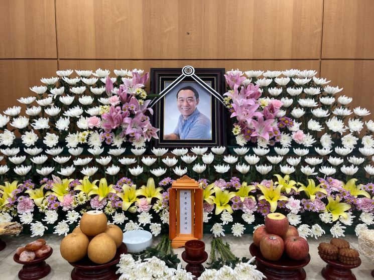 1000원짜리 '영철버거'를 고려대 명물로 일궈낸 이영철씨가 지난 13일 별세했다. 향년 58세. 연합뉴스