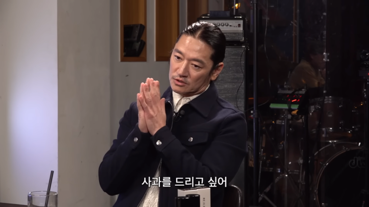 "비즈니스 샀는데 이코노미 앉혀…난동은 사실, 사과" 바비킴이 밝힌 전말