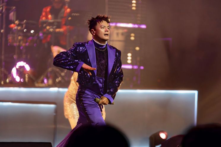 '딴따라' 박진영 "6년 뒤 환갑잔치…최고의 무대 보여주겠다"