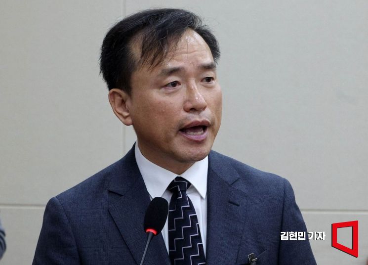 김종철 방미통위 후보자 "16세 미만 SNS 제한, 당연히 필요"