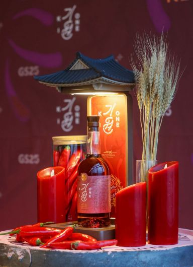 술에 스며든 'K맵부심'…에드워드 리 '홍고추 위스키', 글로벌 공략