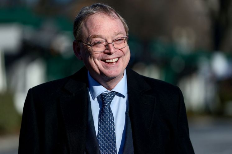 해싯 "트럼프, '친분 이유로 Fed 의장 부적격' 주장 받아들이지 않을 것"