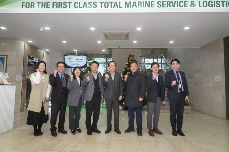 부산신항에서 세계로… 부산진해경자청, 한일후지코리아와 해양서비스 협력