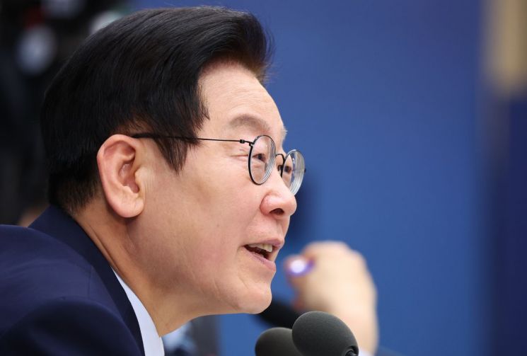 李대통령 "도박중독 관리 실태, 정확한 통계 챙겨서 보고하라" 