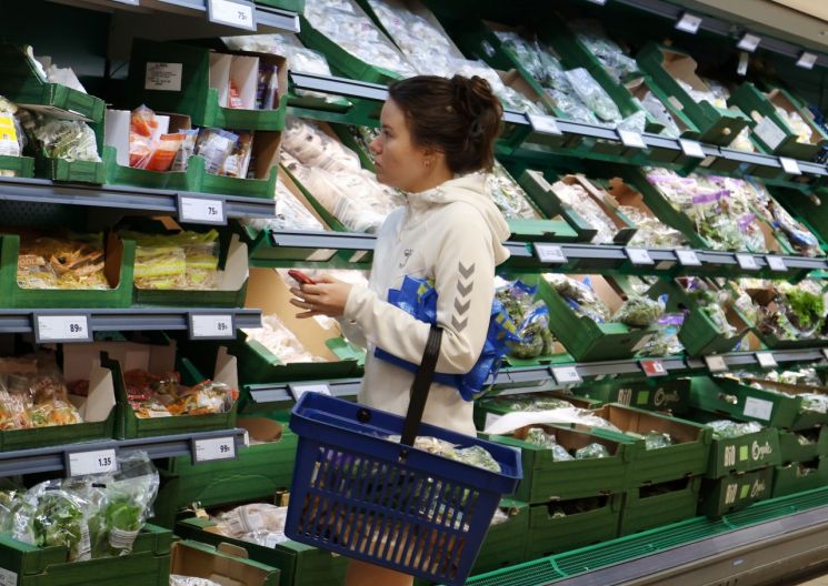 英11월 물가상승률 깜짝 둔화…금리인하 기대감 상승