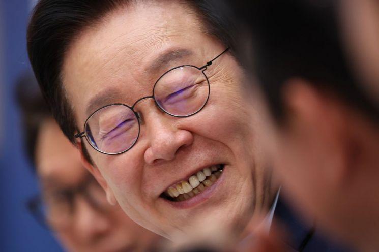 '이재명식 업무보고' 확실한 신상필벌…"국민은 다 안다"