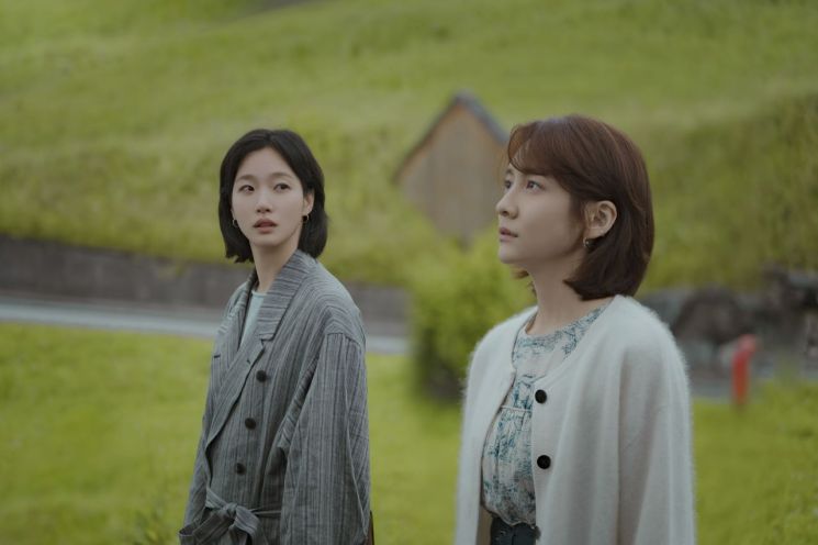 '은중과 상연' 송혜진, 한국방송작가상 드라마 부문 수상