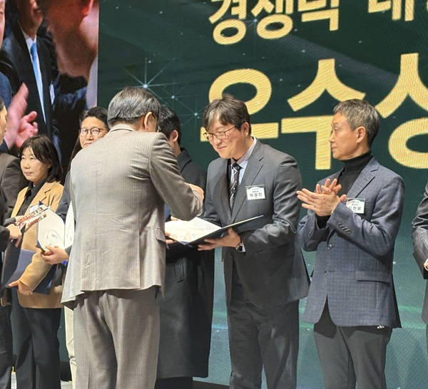 플랜티넷, '대한민국 AI·SW 기업 경쟁력 대상' IT솔루션 부문 우수상 수상