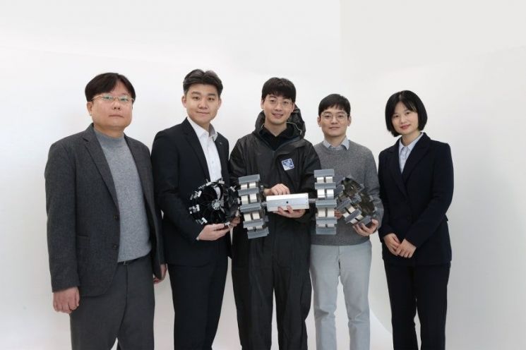 KAIST "종이접기 구조로 '달 탐사' 난제 해결"