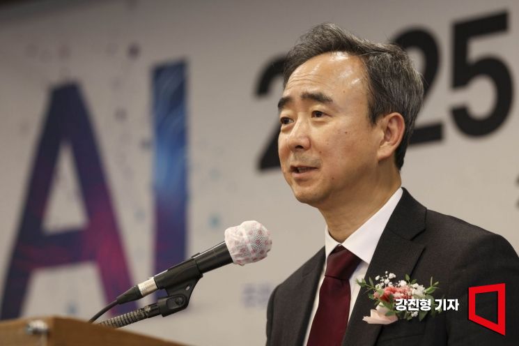 [아시아AI대상]임문영 "AI 경쟁력, 기술→산업 실행력으로…정부도 행동해야" 