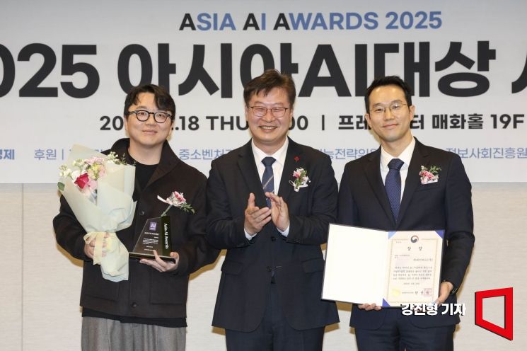 [아시아AI대상]"서학개미 위한 AI 통번역 서비스"…터네이셔스, 중소벤처기업부 장관상