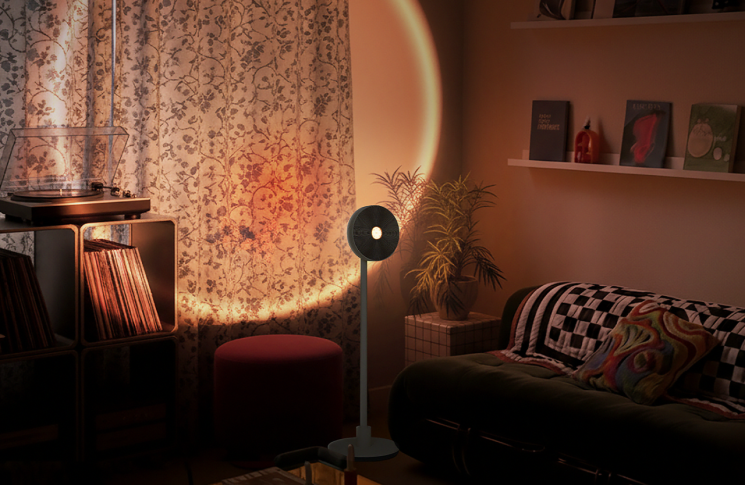 [마니아]빔프로젝터·무드등·스피커 한 번에…'가성비 감성템' LG 무드메이트