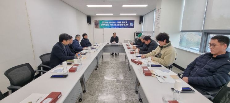 고성군, 칡소 번식성적 개선 확인…수태율 향상·폐사율 감소