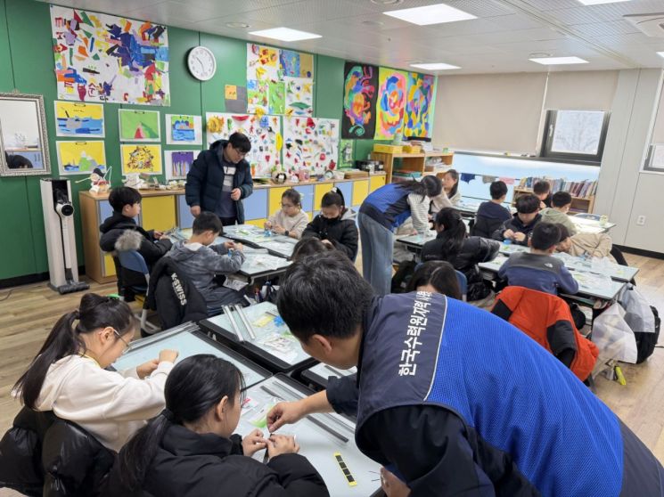 ‘과학은 쉽다!’… 한울본부, 2025년도 아톰공학교실 운영