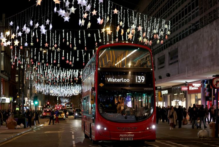 [1보] 영국, 기준금리 3.75%로 0.25%P 인하