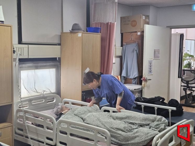 [2025 무연고사 리포트⑪]"우리가 당신의 가족입니다"… 무연고자의 마지막 곁 지키는 천사들