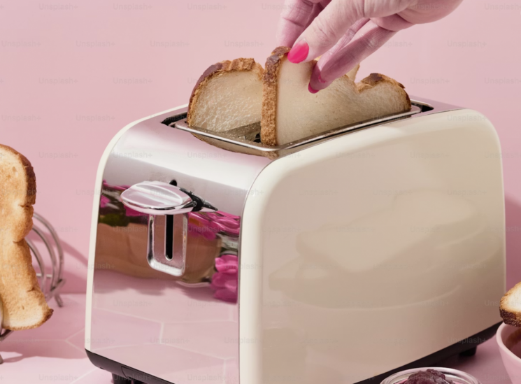 토스트 빵 굽는 냄새 충격 실체…"초미세 입자, 분당 1조7300억개"