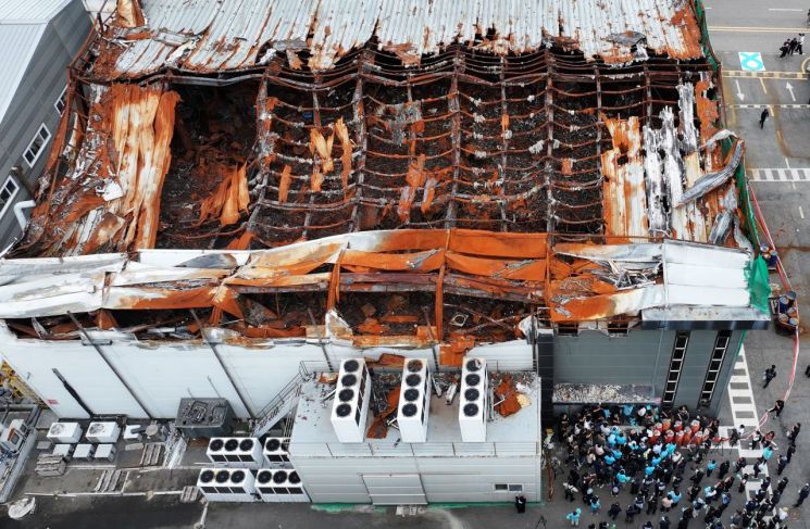 리튬전지 특수가연물 지정 눈앞으로…내년 상반기 시행령 개정 목표