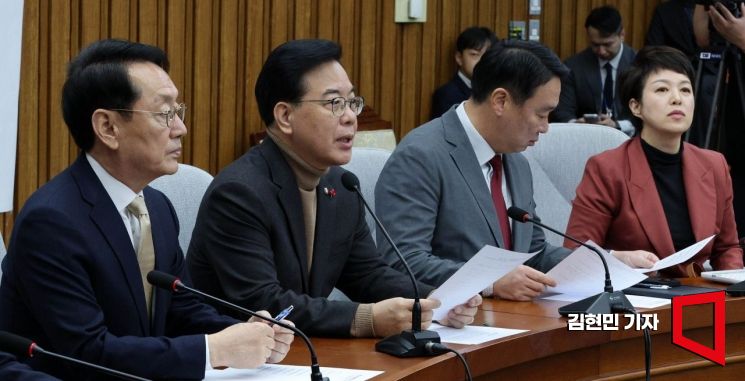 [포토] 국힘 "민주, 내란재판부법 수정 분칠했지만 위헌...철회해야"