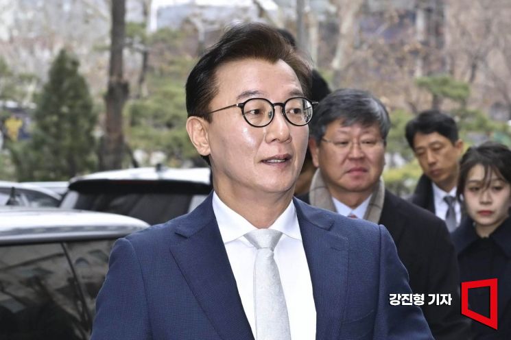 경찰, '전재수 시계 의혹' 불가리코리아 압수수색