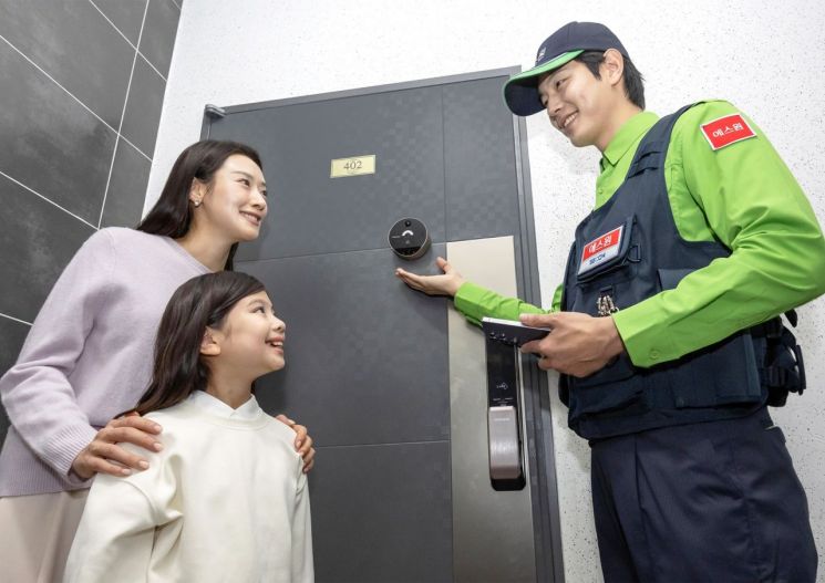 에스원, 삼성전자와 '삼성 AI 도어캠' 출시…홈 보안 시장 공략