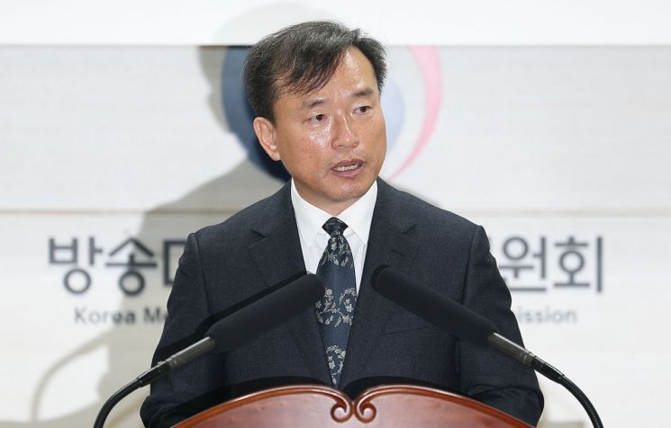 방미통위원장 "글로벌 미디어 전쟁…업무 혁신·경영 개선해야"