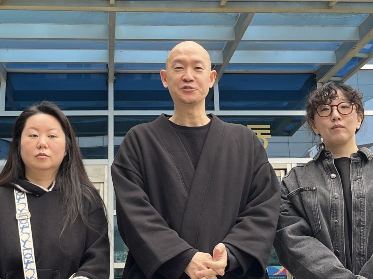 '의료법 위반 혐의' 유명 타투이스트 2심서 선고유예