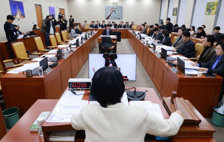 국회 과방위, 쿠팡 '김범석·박대준·강한승' 검찰 고발