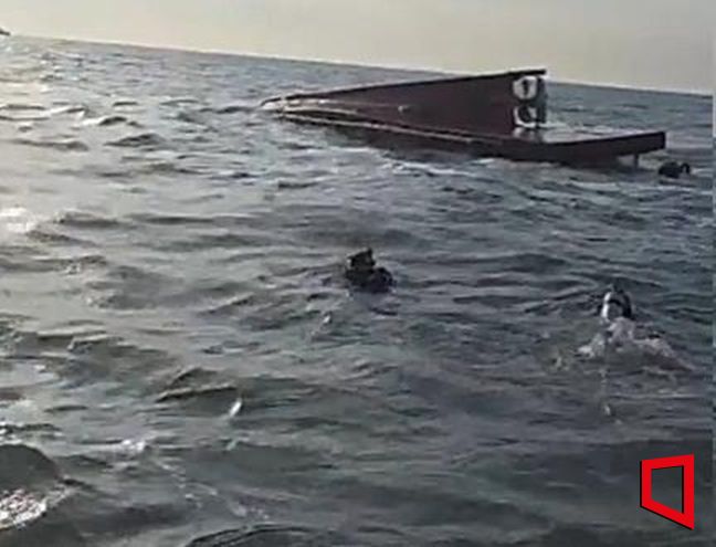 인천 선미도 해상서 어선 전복…1명 실종·4명 구조