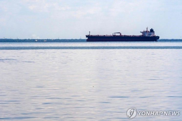 미국, 베네수 연안서 유조선 추가 나포…마두로 정권 압박