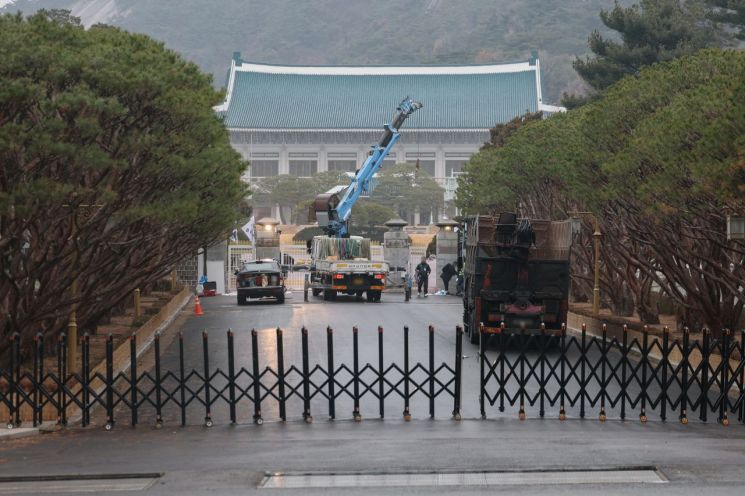 '청와대' 다시 국정 '컨트롤 타워'로…李대통령 집무 개시 임박