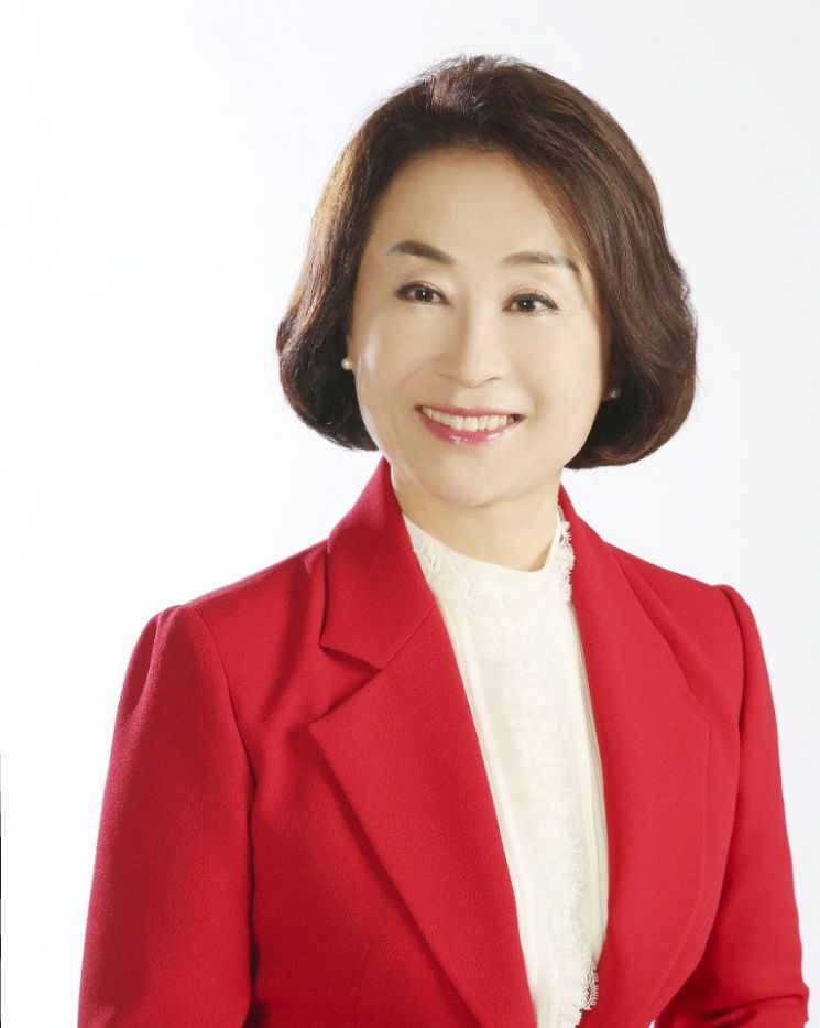 구정화 사천시의원, '2025 지방자치 평가 의정 정책 우수상' 수상