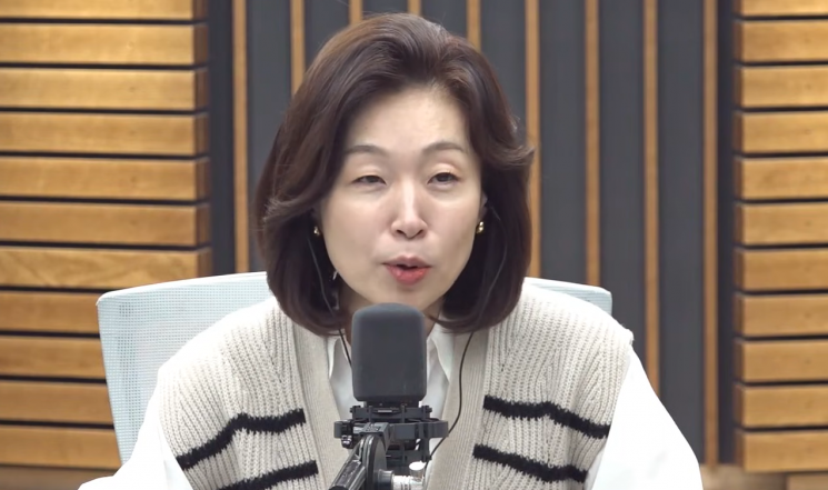 김현정, 16년 '뉴스쇼' 떠난다…"체력 소진·새 도전"