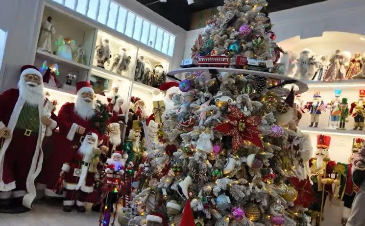 '성탄절 허브' 中 도시의 트럼프 관세 버티기