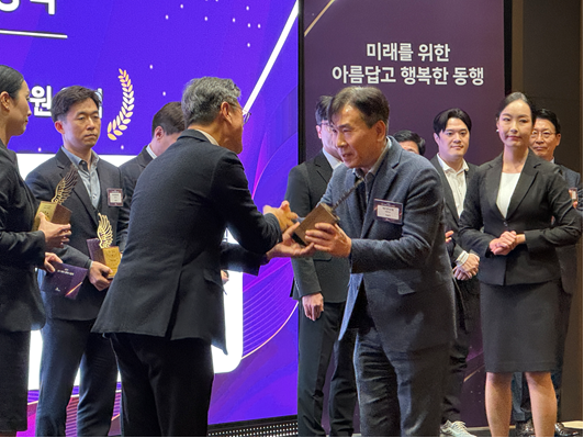 에스넷시스템, SKT '2025 최우수 협력사 시상식'서 시너지 부문 2년 연속 수상