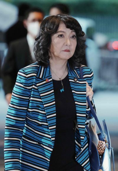 "日경제여건과 안 맞는 환율에 '과감한 조치'" 구두개입 나선 재무상 