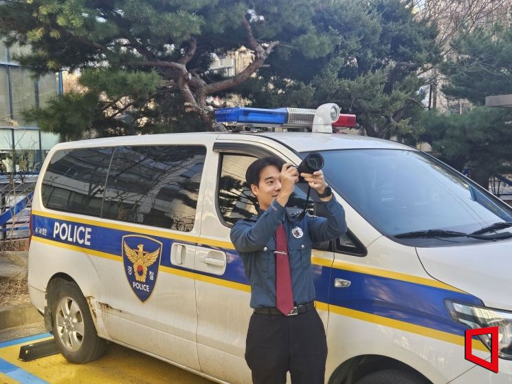 [MZ순경]"수갑 대신 수화기 들고 시민 곁으로…홍보는 치안의 완성"