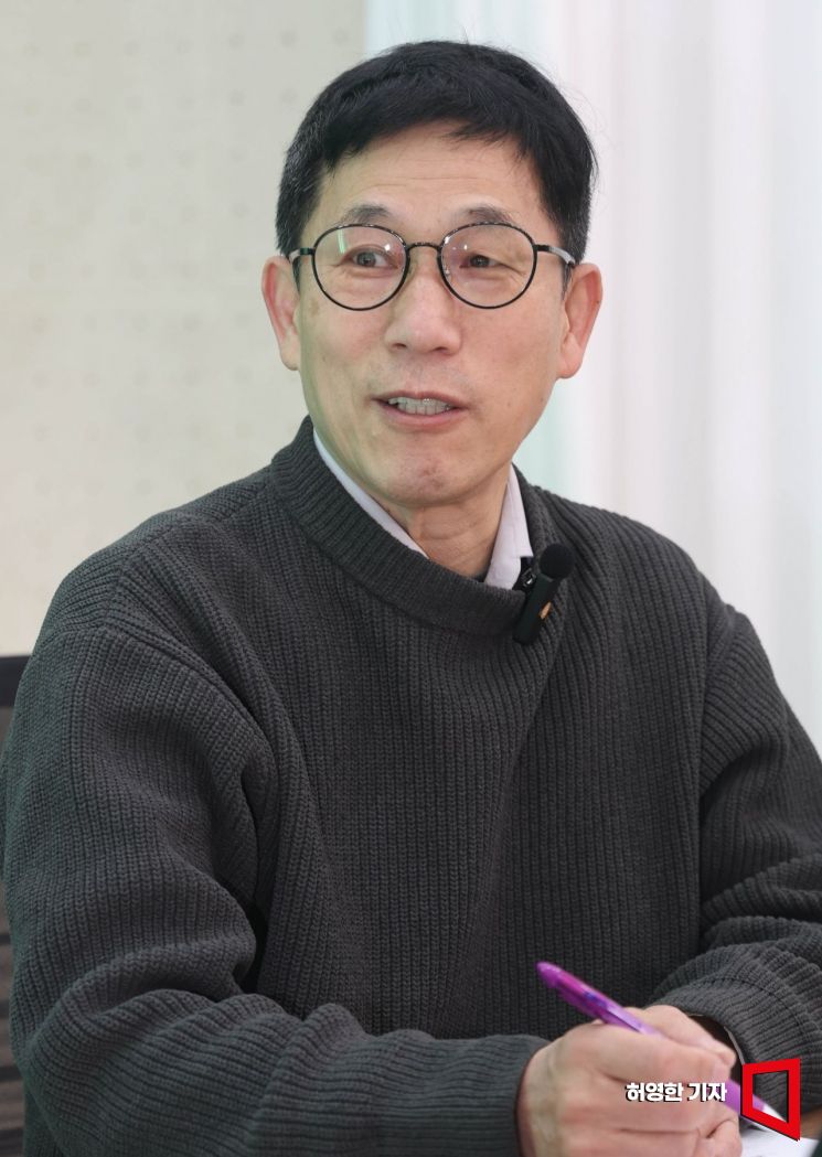 Jin Joong-kwon: "Lee Junseok Is a Little Trump, Han Donghoon Has Excellent Political Instincts" [Current Affairs Show]