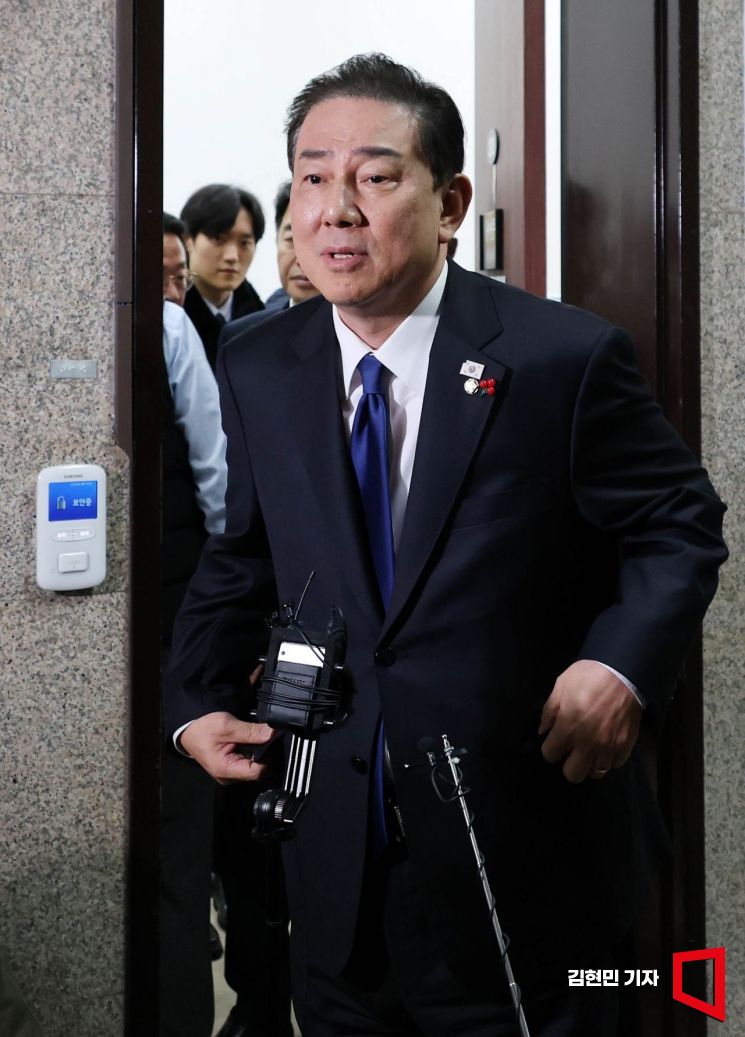 끝을 찾지 못하는 '김병기 논란'…대국민사과 사과 검토·거취는 유동적