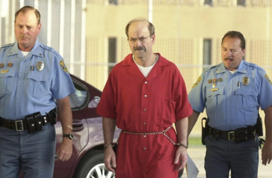 미국의 연쇄살인범 데니스 레이더(Dennis Rader·BTK 킬러) /넷플릭스