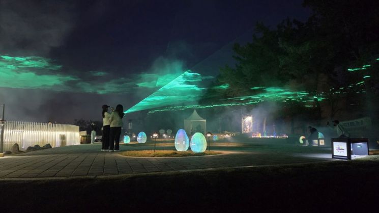 익산시, 신흥공원 오로라광장서 '레이저 쇼' 운영 