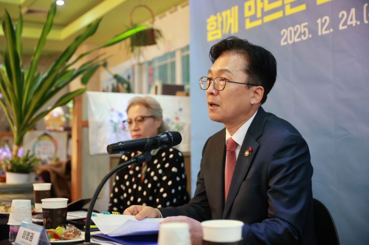 중기부, 소상공인 성장 간담회서 '골목상권 활성화' 논의 